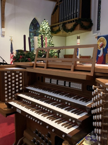 Dalraida United Methodist, Montgomery Three Manual Custom Allen Organ, Dalraida UMC in Montgomery, Alabama